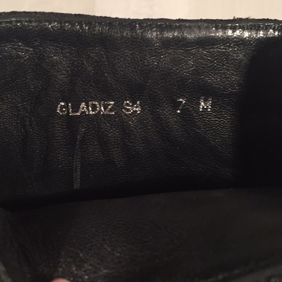 Almost New DONALD PLINER Leather Lace Bootie - Picture 6 of 8